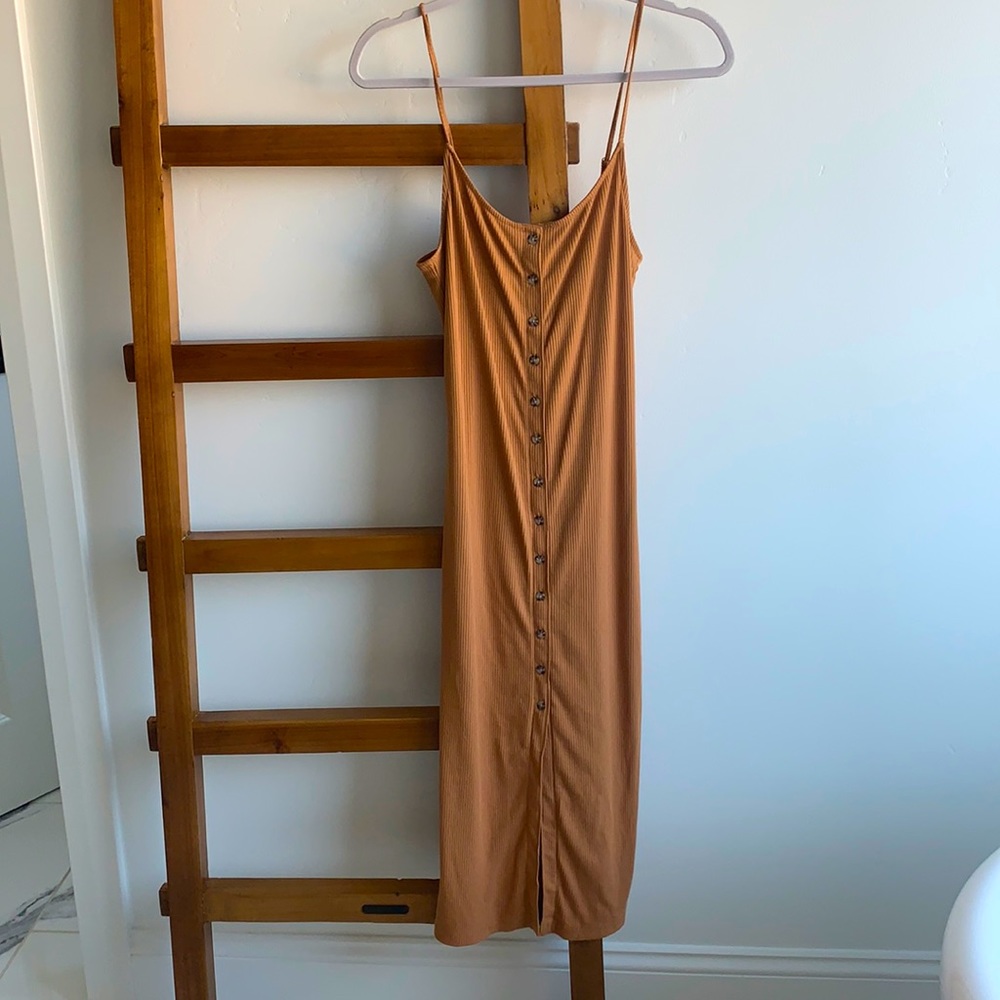 Cognac colored dress midi
